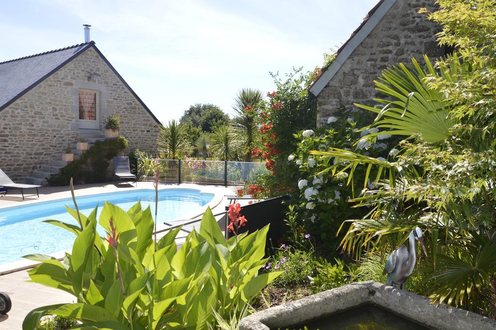 Bed and Breakfast La Ferme De Kerraoul Combrit Esterno foto