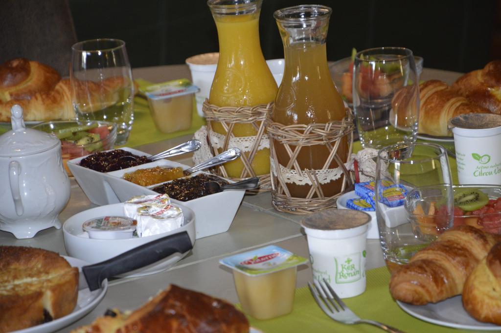 Bed and Breakfast La Ferme De Kerraoul Combrit Esterno foto