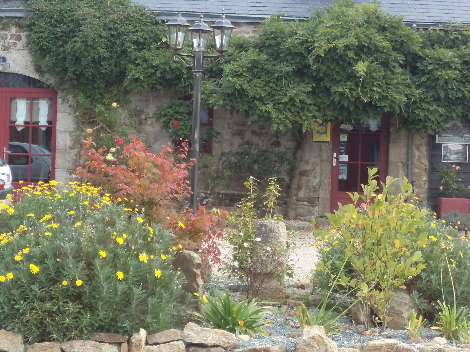Bed and Breakfast La Ferme De Kerraoul Combrit Esterno foto